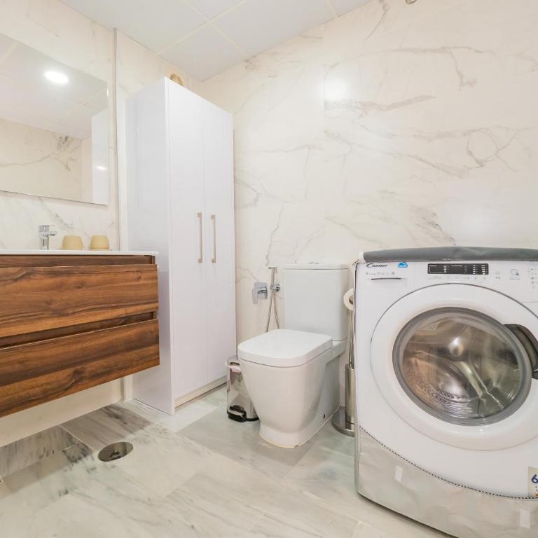 Cubo's Apartamento Atocha with Optional Parking - Apartamento - 27