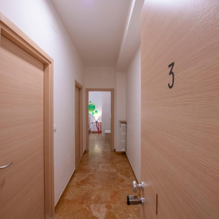 Borgo Trento Home, vicinissimo ospedale Borgo Trento e centro storico - Camera Matrimoniale con Bagno Privato - 14