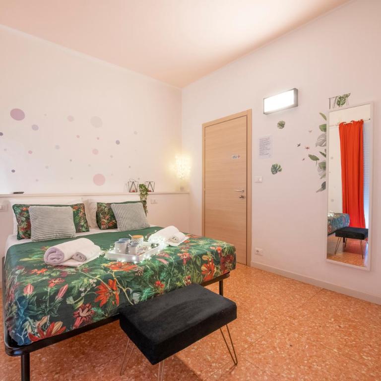 Borgo Trento Home, vicinissimo ospedale Borgo Trento e centro storico - Camera Matrimoniale con Bagno Privato - 11