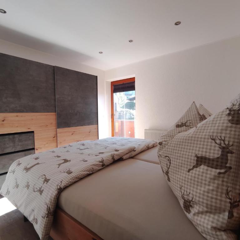 Ferienwohnung Bergzauber - Apartment mit Dusche - 14