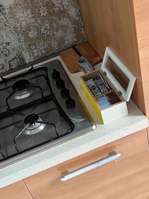 3 FERMATE DAL COLOSSEO - Casa Vacanze Elena - 50 m da METRO GARBATELLA - Casa con 2 Camere da Letto - 29