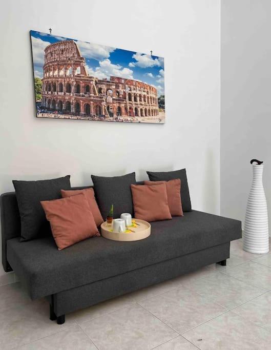 3 FERMATE DAL COLOSSEO - Casa Vacanze Elena - 50 m da METRO GARBATELLA - Casa con 2 Camere da Letto - 20