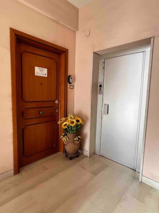 3 FERMATE DAL COLOSSEO - Casa Vacanze Elena - 50 m da METRO GARBATELLA - Casa con 2 Camere da Letto - 11