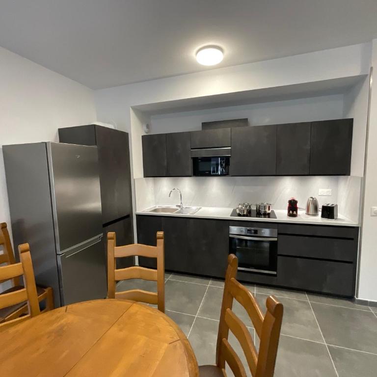 Appartement au pied du Mont-Blanc 2! - Two-Bedroom Apartment - 6