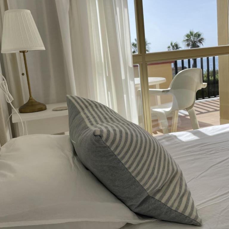Estudio primera Linea 50 mtrs playa. Fibra 600Mb - Apartamento Estudio con vistas al mar - 7