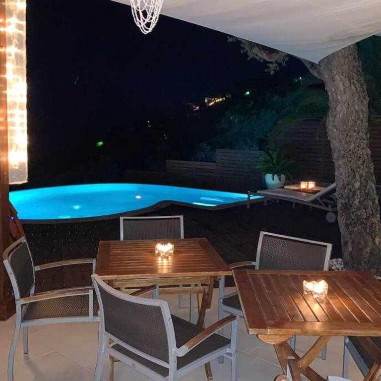 Estilo Mediterráneo a 200 m playa con piscina - Villa de 3 dormitorios - 4
