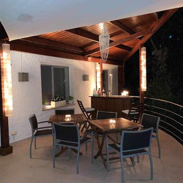 Estilo Mediterráneo a 200 m playa con piscina - Villa de 3 dormitorios - 8