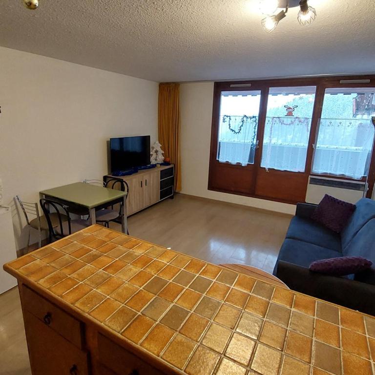 Studio moderne à Pra-Loup avec balcon et confort familier - Studio - 10