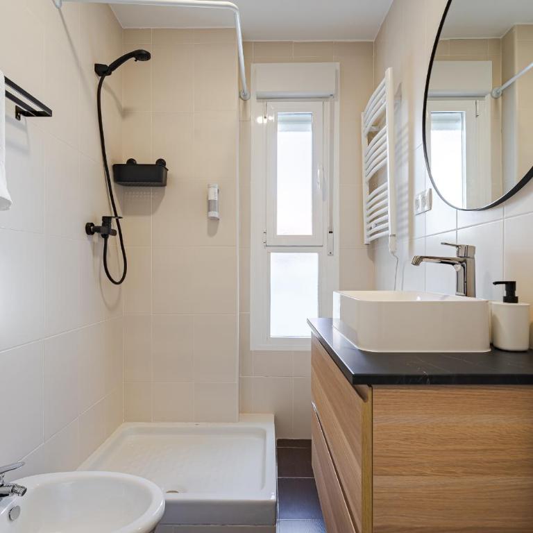 MAD Apartments by Olala Homes - One-Bedroom Apartment - 12
