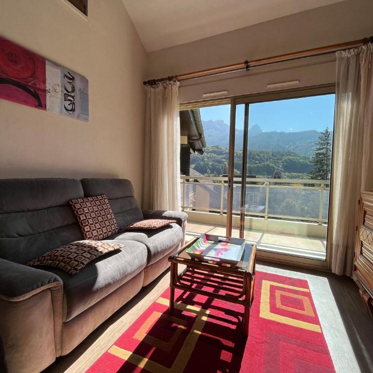 T2 Duplex à Barcelonnette avec Parc et Garage - Apartamento de 1 dormitorio - 2