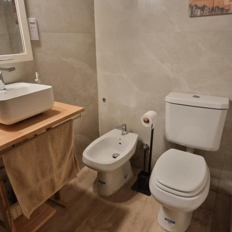Depto 2 Ambientes 55M2. Balcon a la Calle - Apartment - 26