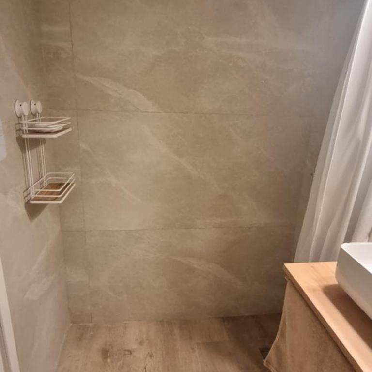 Depto 2 Ambientes 55M2. Balcon a la Calle - Apartment - 24
