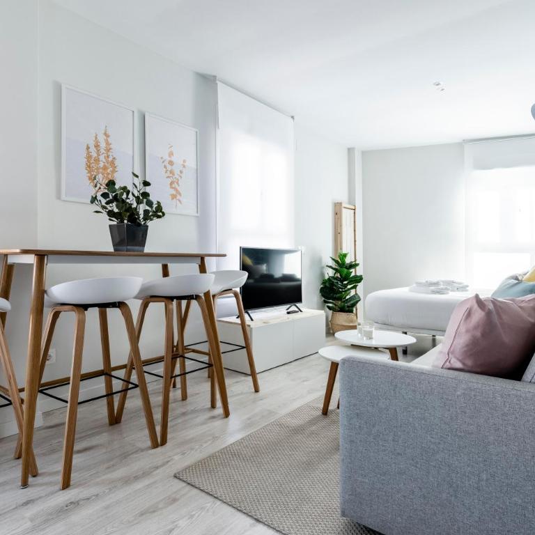 MAD Apartments by Olala Homes - Studio Apartment - 15