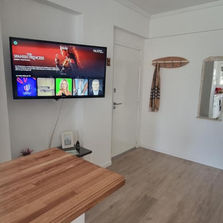 Depto 2 Ambientes 55M2. Balcon a la Calle - Apartment - 4