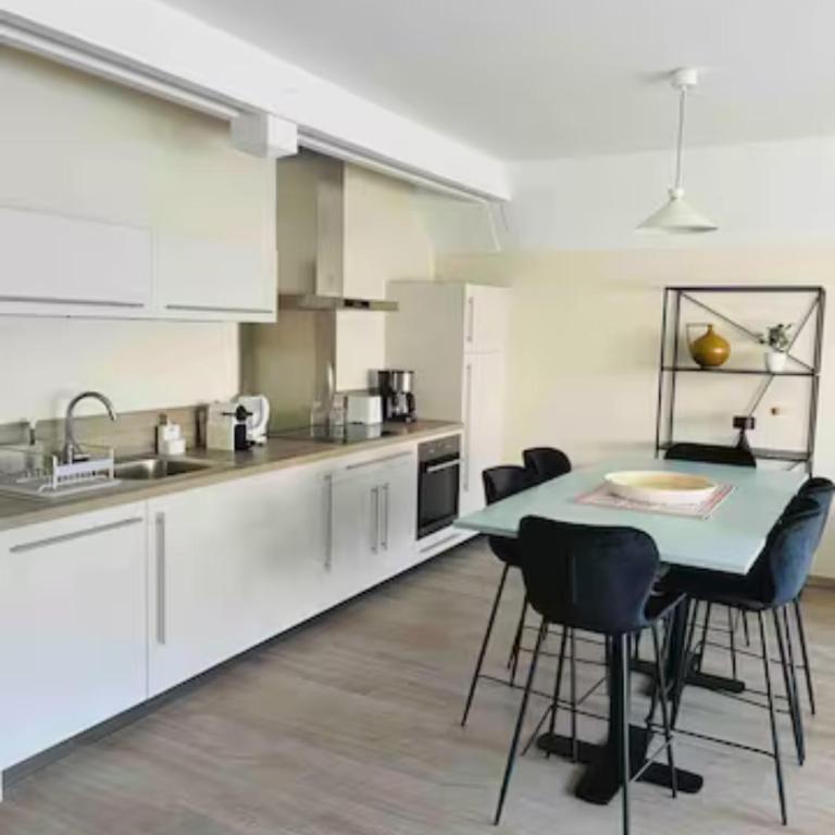 Appartement 50m du centre historique - Two-Bedroom Apartment - 6