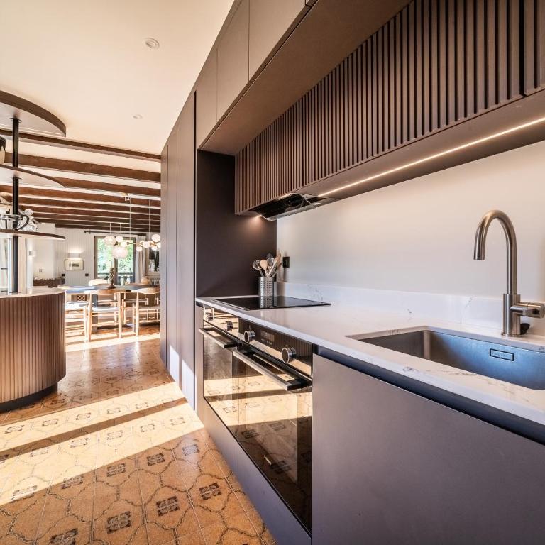 Chalet La Rose de Clairiere Morzine - BY EMERALD STAY - Five-Bedroom House - 15