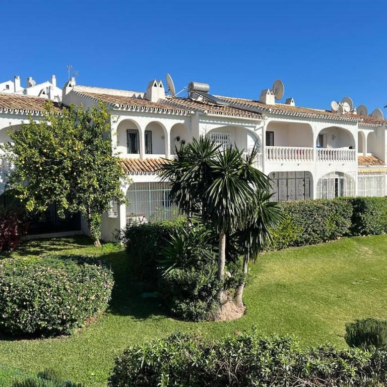 Spacious 3-Room Apartment with Pool - Riviera del Sol - Apartamento - 29