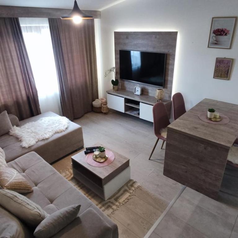 La Vie En Rose - Milmari Resort - One-Bedroom Apartment - 3