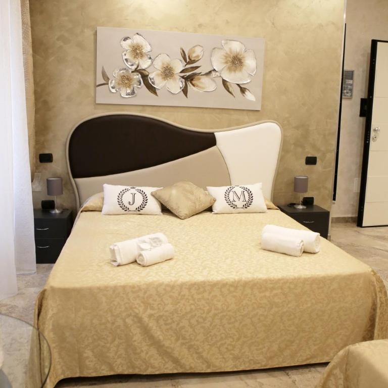 Jadore Monic - Camera Tripla con Bagno Privato - 6