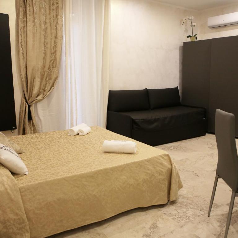 Jadore Monic - Camera Quadrupla con Bagno Privato - 9