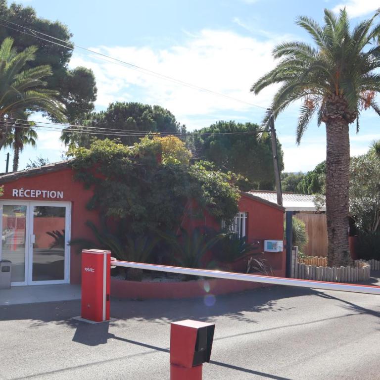 Camping Del Mar 10, Mobil home Petit Paradis, 6 personnes, Bord de mer, Camping Del Mar Village - Mobile Home - 59