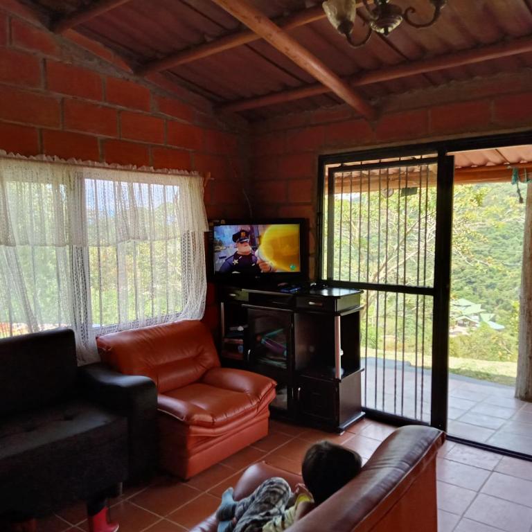 FINCA EL ALTO SAN LUiS - Casa de 3 dormitorios - 34