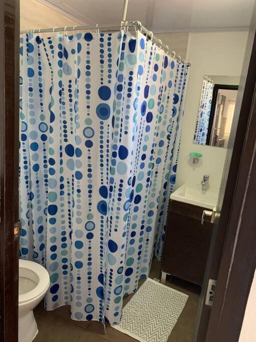 Apartamento cerca del centro comercial Titán. 300 - Apartamento de 2 dormitorios - 4