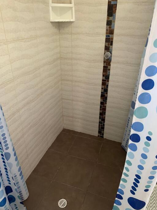 Apartamento cerca del centro comercial Titán. 300 - Apartamento de 2 dormitorios - 13