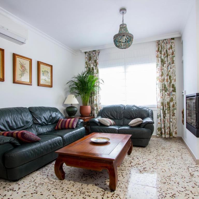 Newly furnished cozy house next to the beach - Casa de 4 dormitorios - 5
