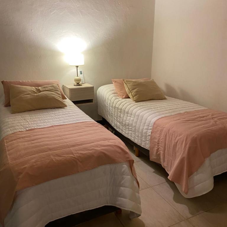 HOSTAL CRUZ CHICA - Superior Quadruple Room - 1