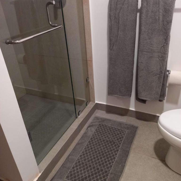 04063 New Deluxe Unit Signature Condominium US Consulate - Apartment - 26