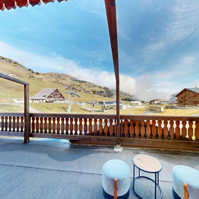 Chalet Montriond - Bike & Ski - Deluxe Doppel-/Zweibettzimmer mit Balkon - 3