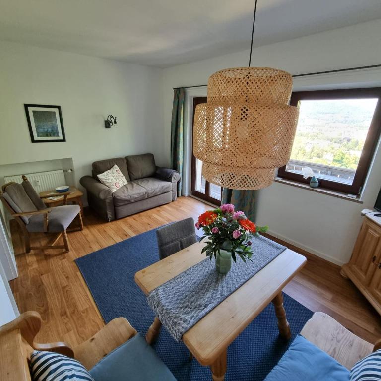 Malerhaus Ferienwohnungen - Apartment mit Balkon - 1