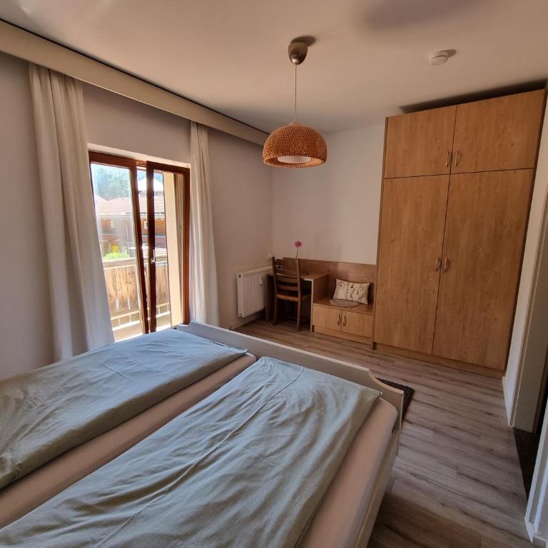 Malerhaus Ferienwohnungen - Apartment mit Balkon - 5