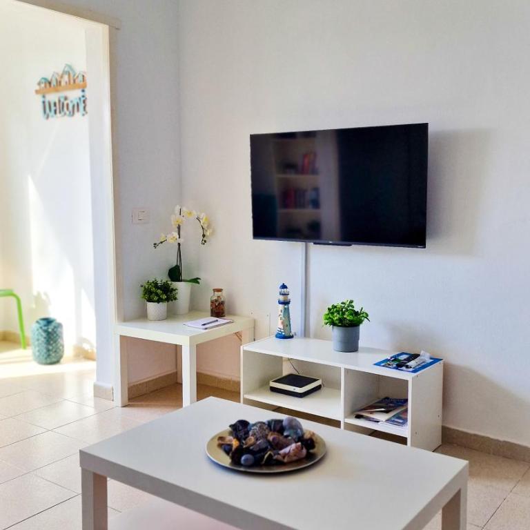 Two-bedroom apartment with two large terraces - Two-Bedroom Apartment - 25