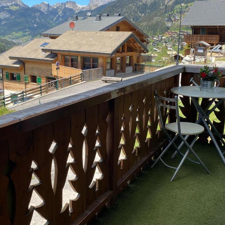 Charmant appartement à Châtel, proche du centre, 2 chambres, 1 place parking - FR-1-693-83 - Appartement - 9