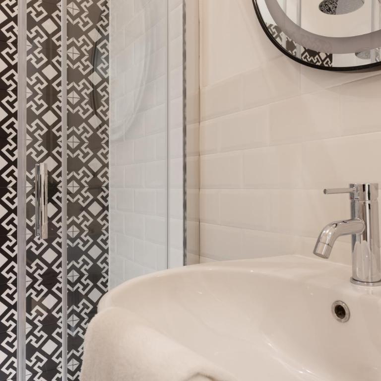 Trieste Timeless 2-bedrooms flat - Appartamento con 1 Camera da Letto - 10