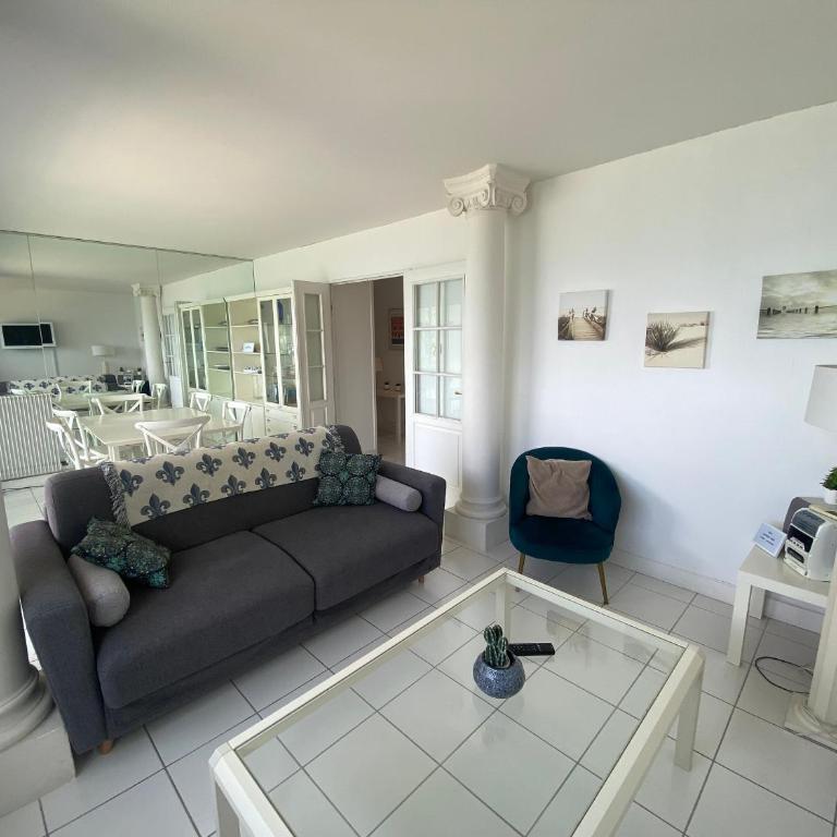 Appartement T3 en bord de mer avec balcon, WIFI et parking sécurisé - FR-1-374-23 - Apartment (6 Adults) - 4
