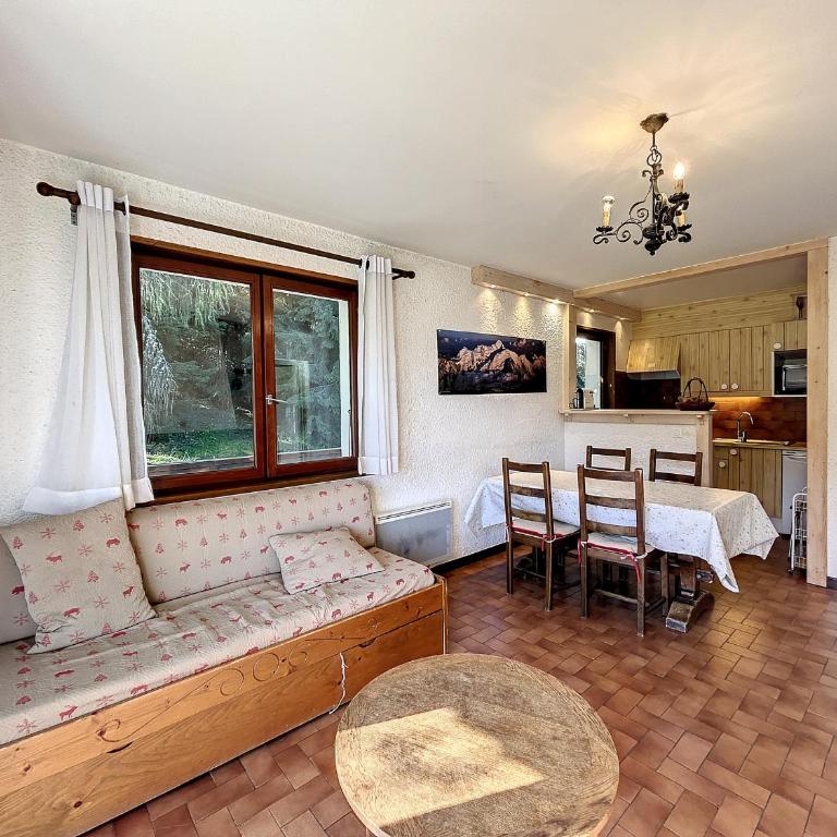 Appartement 3 pièces de charme aux pieds des pistes à Combloux - Appartement 2 Chambres - 4