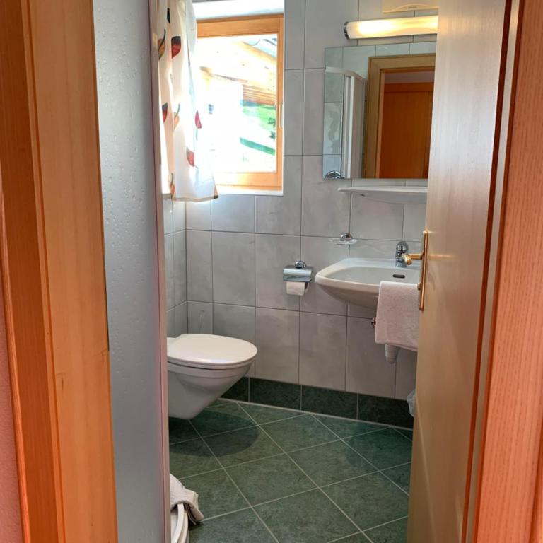 Apartment Oberguggenhausen - Apartment mit 3 Schlafzimmern und Dusche - 31