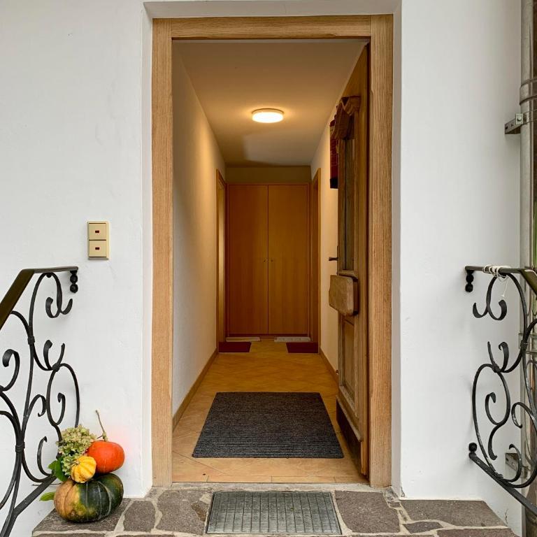 Apartment Oberguggenhausen - Apartment mit 1 Schlafzimmer und Dusche - 2