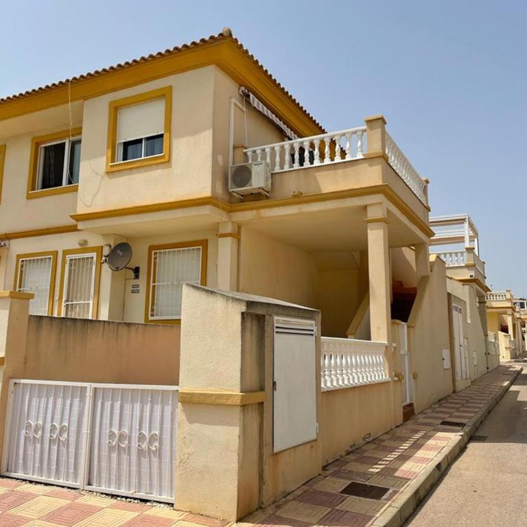 Playa Flamenca 2 bed Apt Sol De Mar - Apartamento de 2 dormitorios - 1