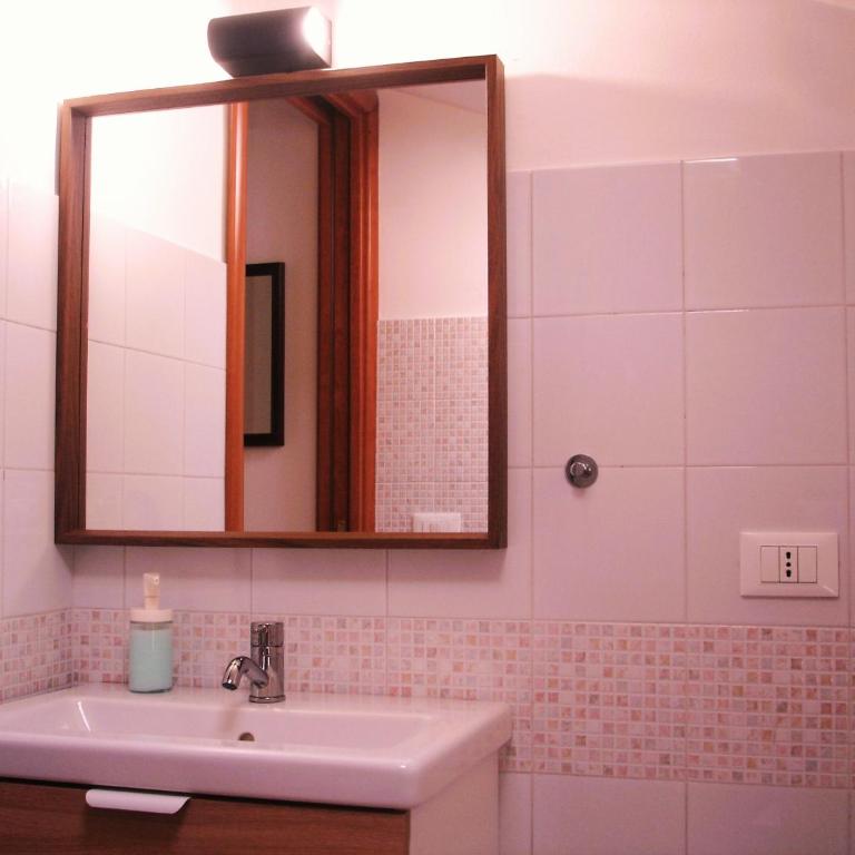 Fikus APT relax Castello Ursino - Apartment - Split Level - 20