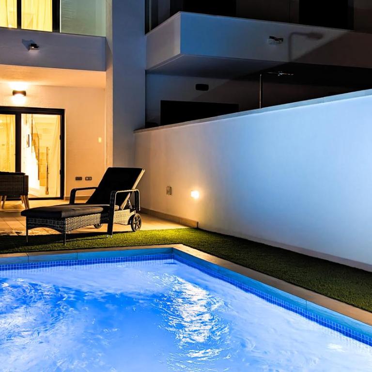 PANORAMIC personal pool home - Apartment mit 2 Schlafzimmern - 1