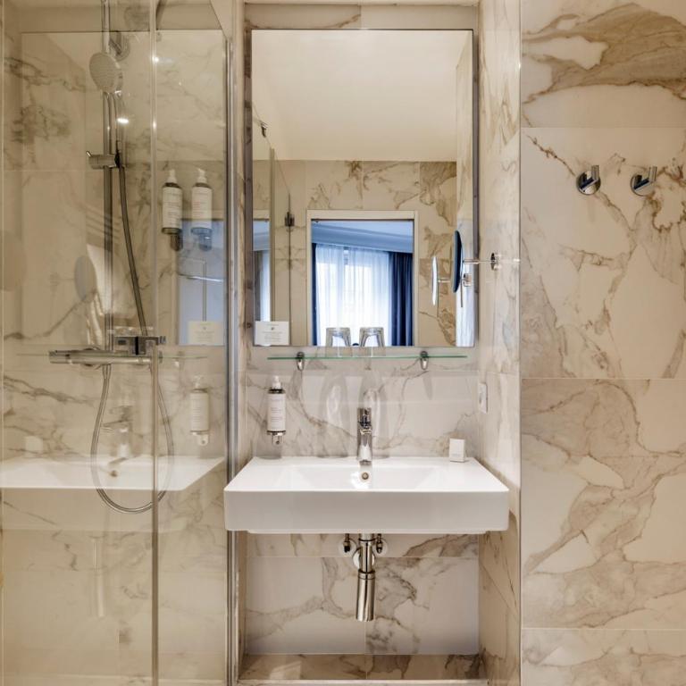 Hôtel Maison Pigalle - Deluxe - 3
