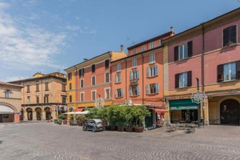 Charming Home Towers-Roofs View - One-Bedroom Apartment - 36