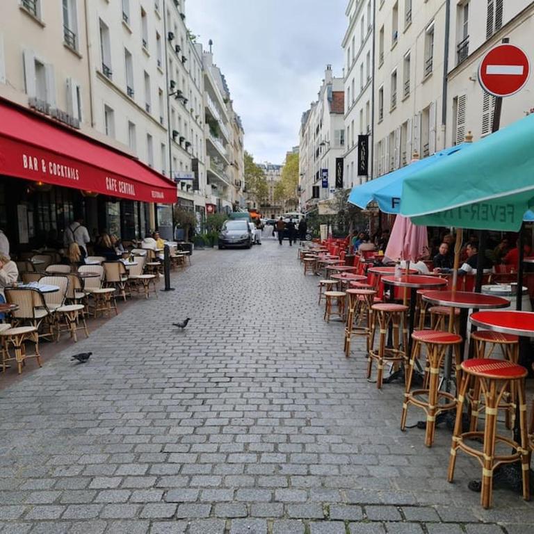 Quiet apartment, lively area,next to Eiffel Tower. - Appartement - Rez-de-Chaussée - 13
