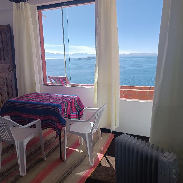 Sol y Luna - ISLA DEL SOL Bolivia - Standard Queen Room - 5