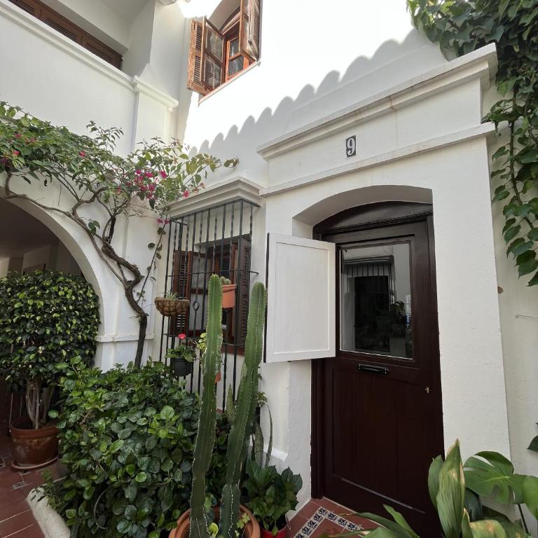 Estepona - Playa - Villa de 2 dormitorios en urbanización cerca del mar Ele9 - Apartamento - 3