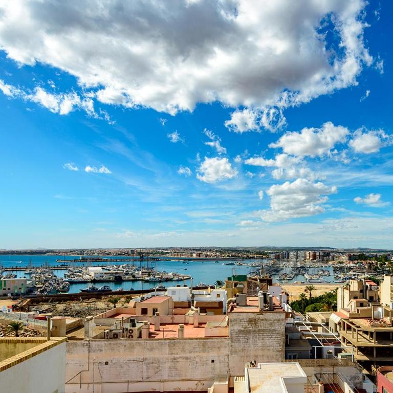 MARINASUNBEACH IMARES - Two-Bedroom Apartment - 23